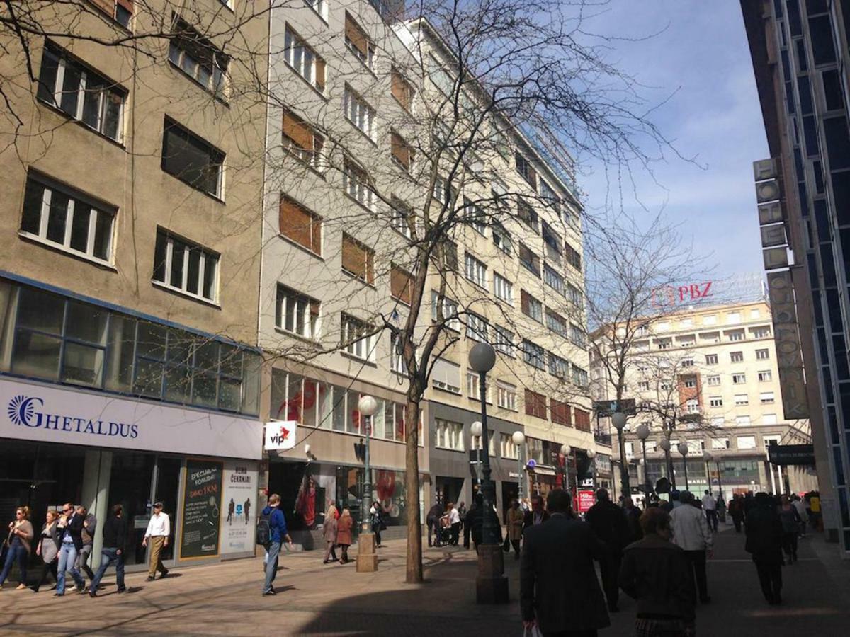 Studio Apartment Baltazar Zagreb Centre Bagian luar foto